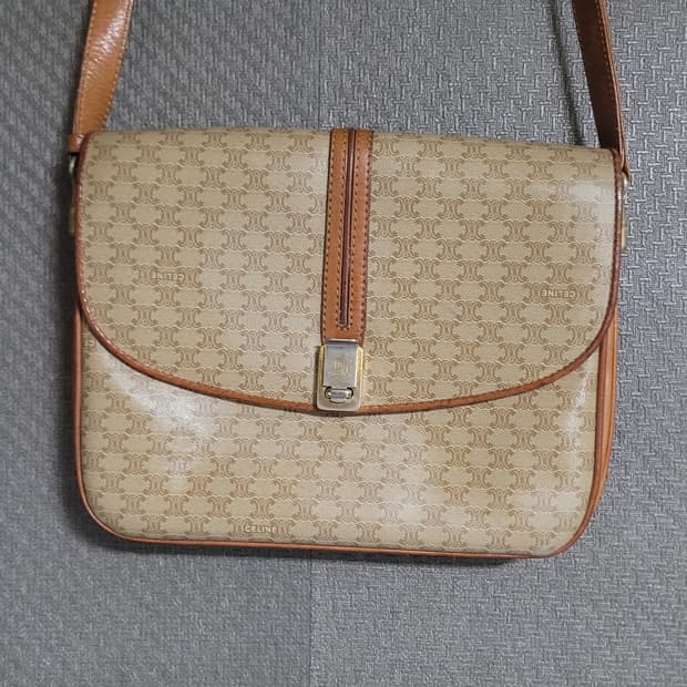 올드 셀린느 크로스백