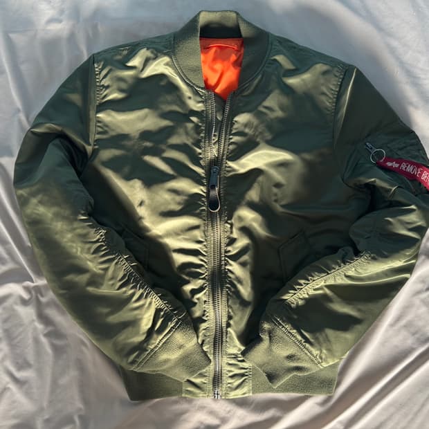 알파인더스트리 ma-1 세이지 그린