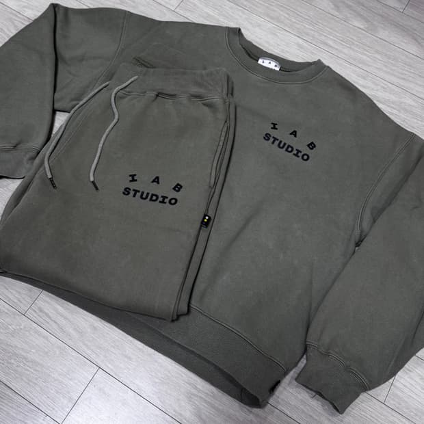 아이앱 스튜디오 트레이닝 세트 카키