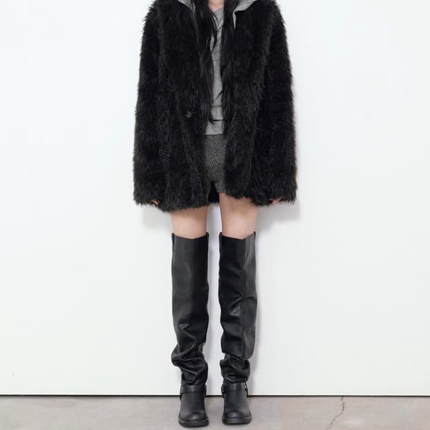 구해요) FUR HALF COAT, BLACK