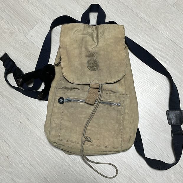 빈티지 키플링 베이지 백팩