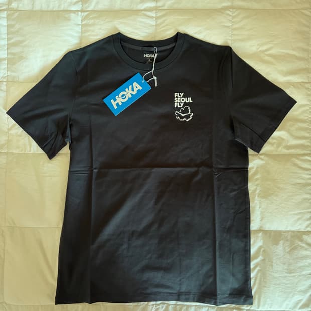 HOKA 서울 에디션 반팔티 M