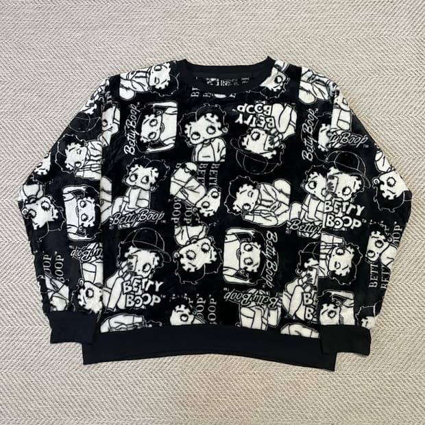 베티 붑 올오버 플리스 스웻셔츠 