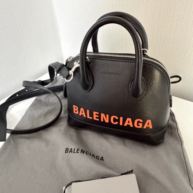 발렌시아가 탑핸들 토트