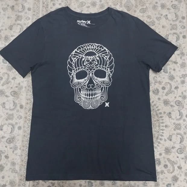HURLEY 헐리 스컬 그래픽 반팔티 M