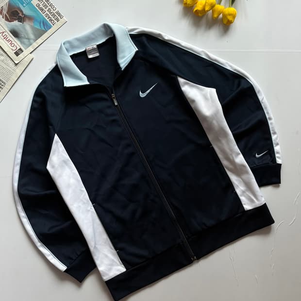 Nike 나이키 스우시 자수 트랙탑 져지