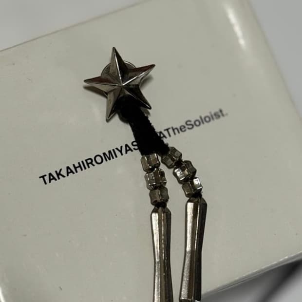 구매)솔로이스트 스타브로치 삽니다
