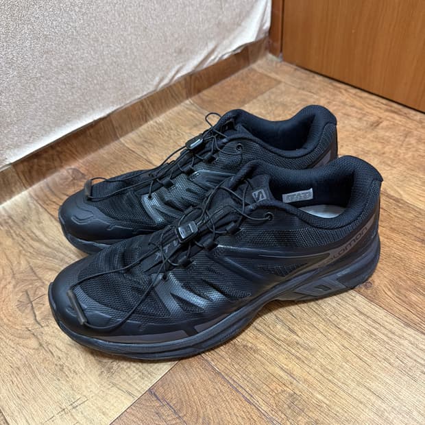 살로몬 XT-wings 2 블랙 300