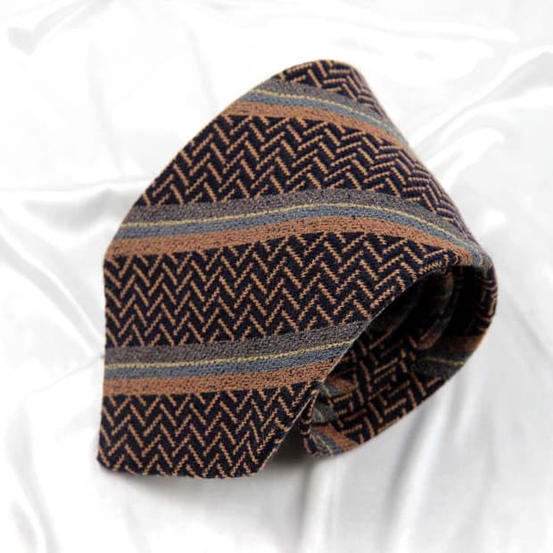 돌체엔가바나 9.8cm A+등급 울 니트 클래식 남자 명품 넥타이