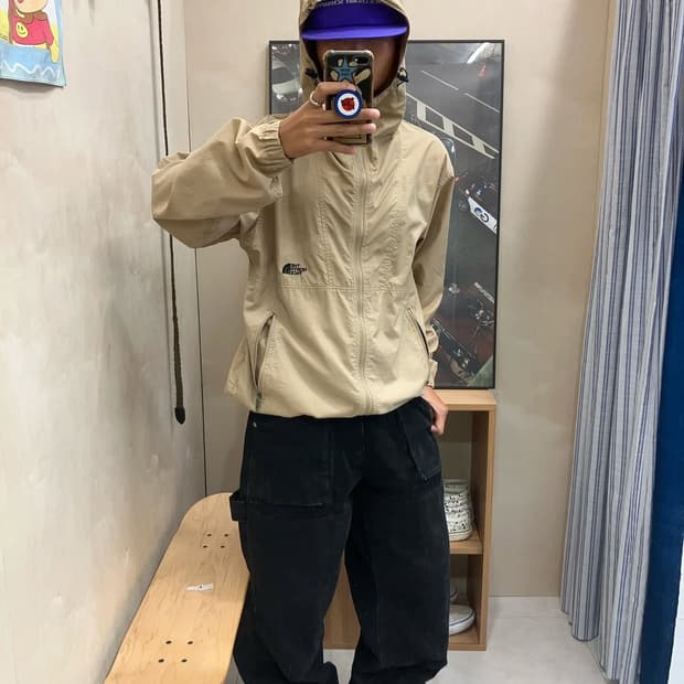 The north face (beige) 