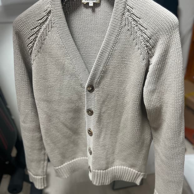 에르메스 가디건