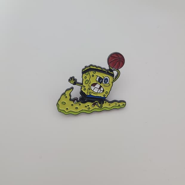스폰지밥 나이키 핀뱃지 브로치