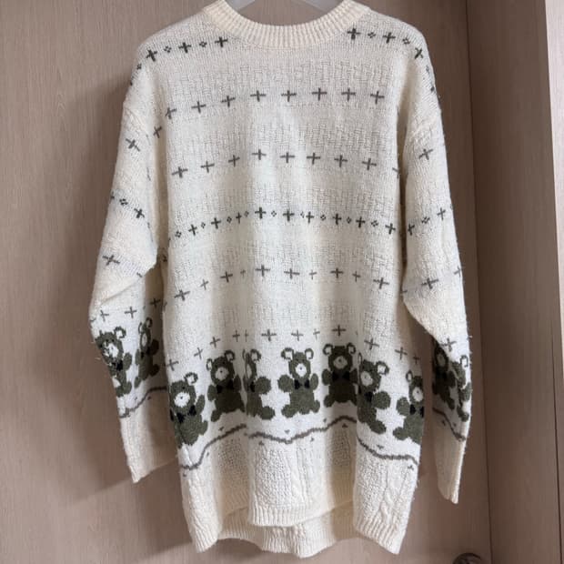 곰돌이 빈티지 니트