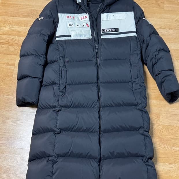 데상트 아우디 롱패딩