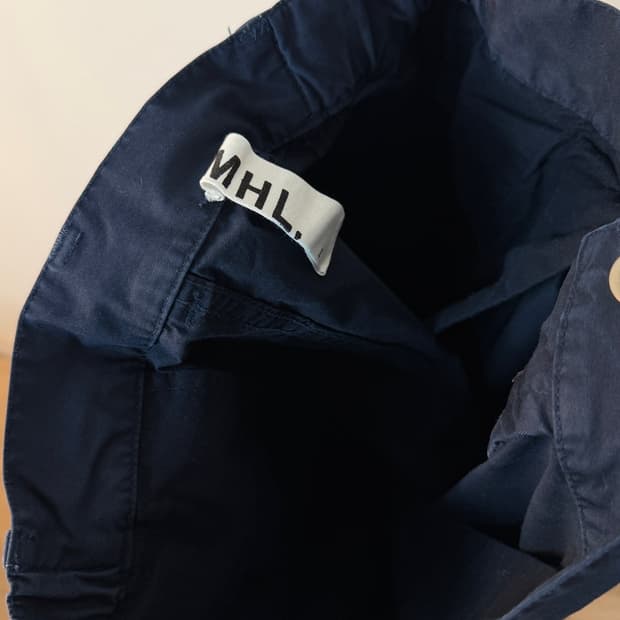 MHL 마가렛호웰 네이비 코튼 팬츠 