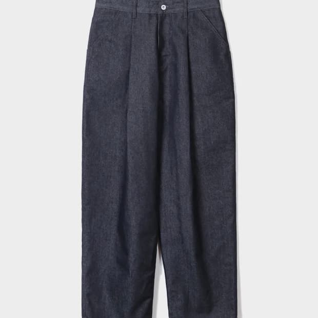 제로 Clean Deep One Tuck Denim Pants