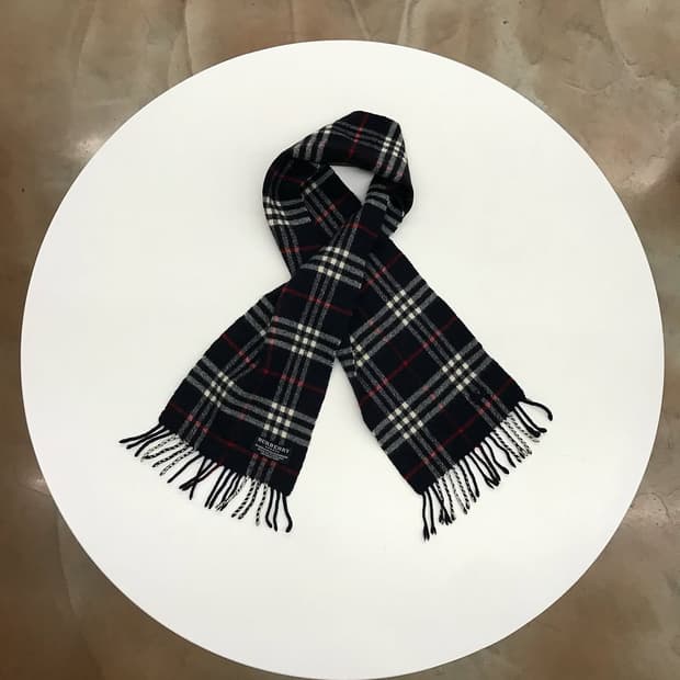버버리 로고 체크 캐시미어 머플러