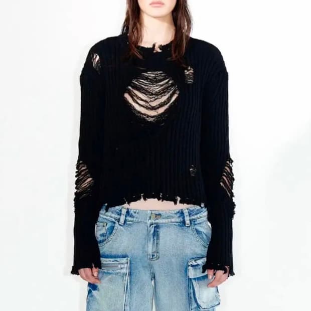 오픈와이와이 컷아웃 데미지 하트 니트