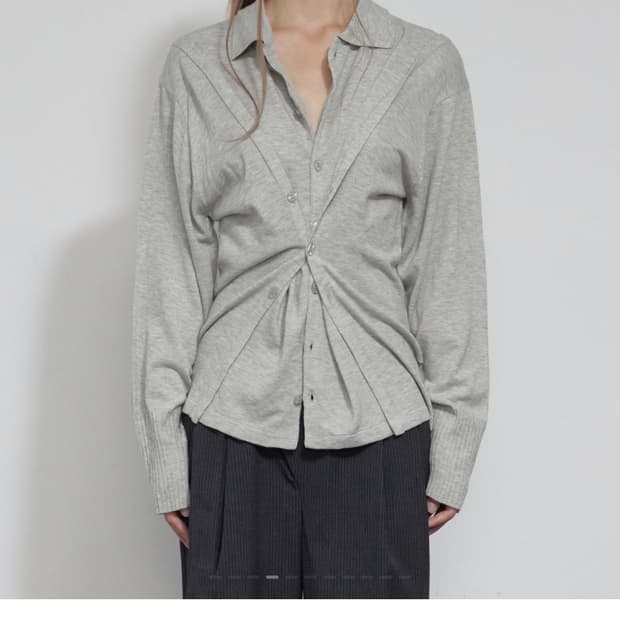 보헤미안서울 BUTTONED FIT CARDIGAN