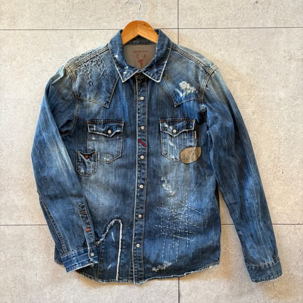 버카루 데미지 디테일 웨스턴 데님 셔츠