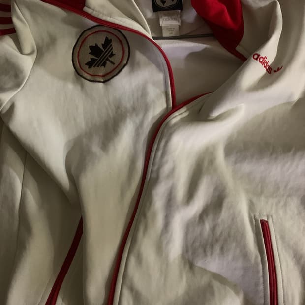 아디다스 캐나다 져지 판매합니다