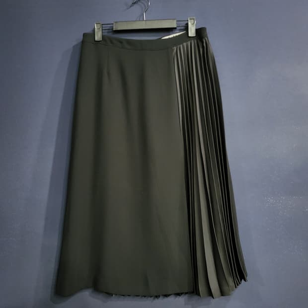 베라왕 플리츠 랩 스커트