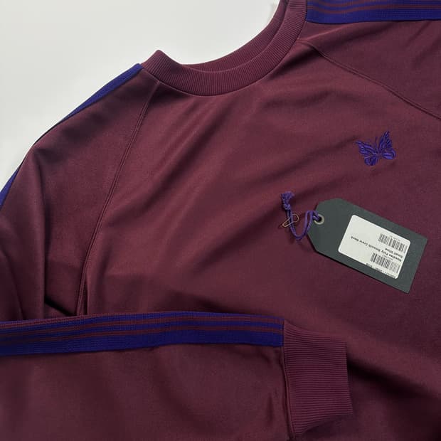 니들스 트랙 크루넥 맨투맨