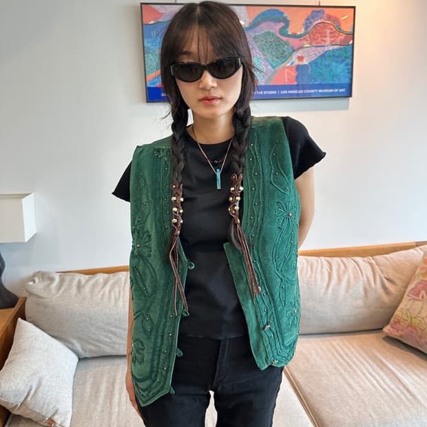  Vintage 80s Velvet Vest