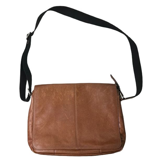 FOSSIL 레더 메신저백 브라운
