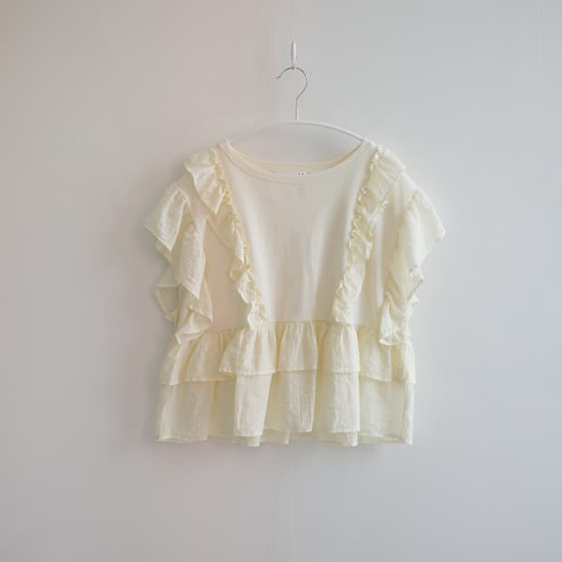 light lemon frill sleeve top