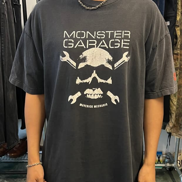 04s [2XL] 빈티지 몬스터 개러지 크랙 그래픽 반팔 티셔츠