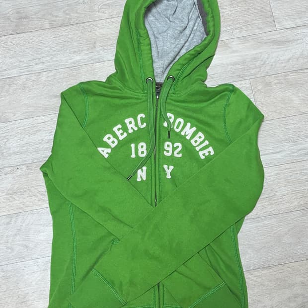 아베크롬비 딱붙후집