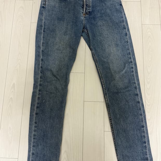 아페쎄 쁘띠뉴스탠 중청 29인치 판매합니다