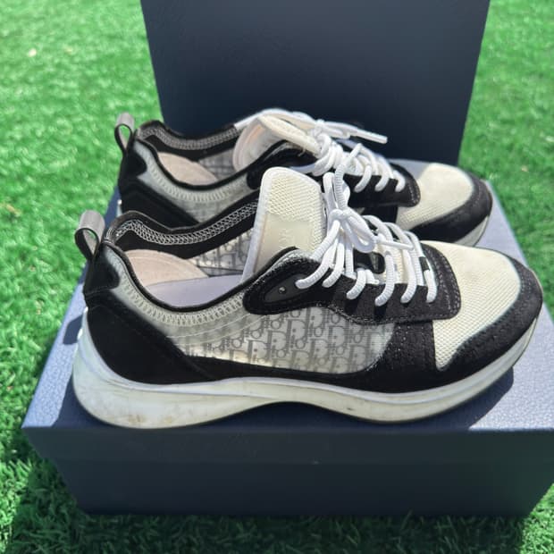 디올 오블리크 B25 스니커즈