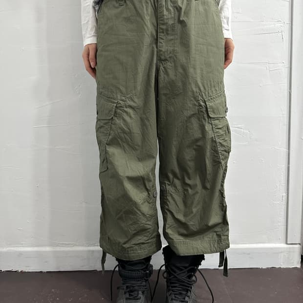 khaki cargo pants