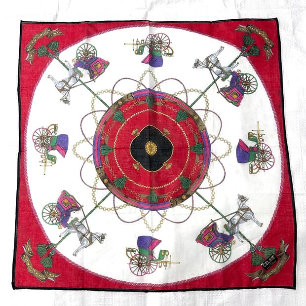 셀린느 그래픽 프린팅 쁘띠 스카프 손수건 새상품 정품