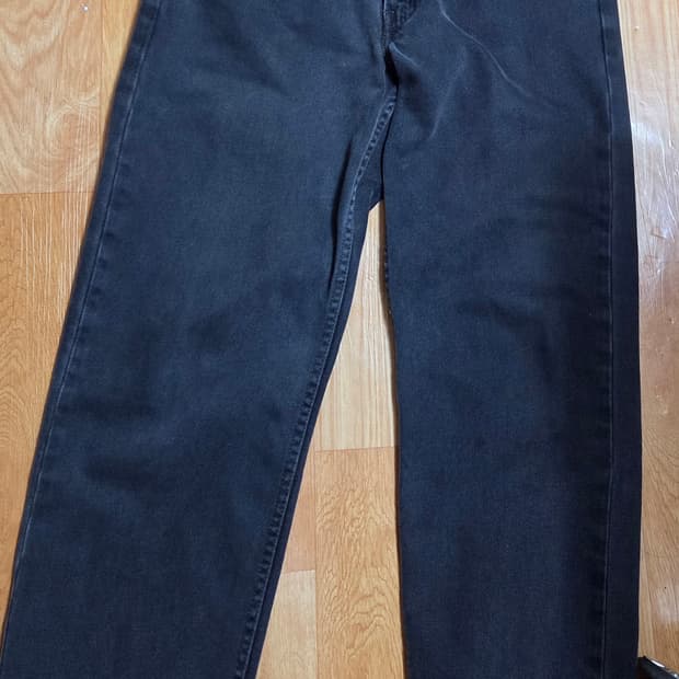 리바이스550 31x30 흑청데님