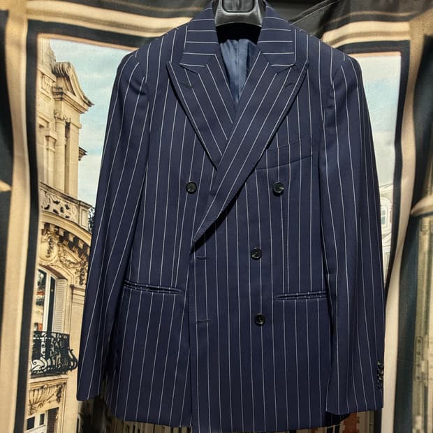 맨 온더 분 더블 네이비 스트라이프 자켓 48 사이즈