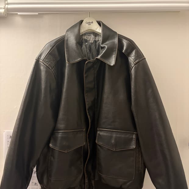 파르티멘토 레더 봄버 자켓