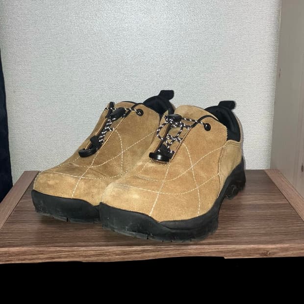 야세 포레스트 하이킹 슈즈 머스타드