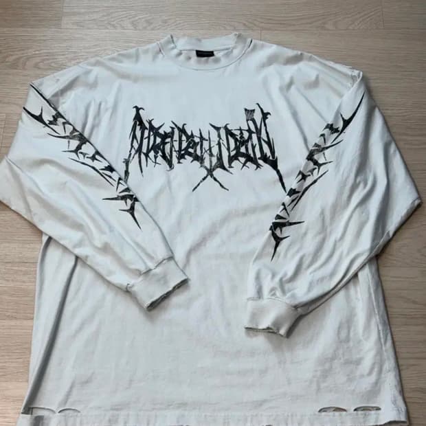 (4) 발렌시아가 오프화이트 AI 메탈 그래피티 티셔츠 롱슬리브