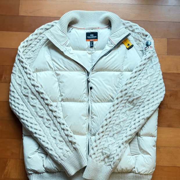 {유일 매물} 파라점퍼스 경량 패딩 L