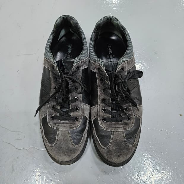 실측확인 루이비통 로우탑 스니커즈 0316Y