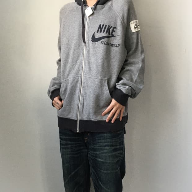 Nike hood zip up