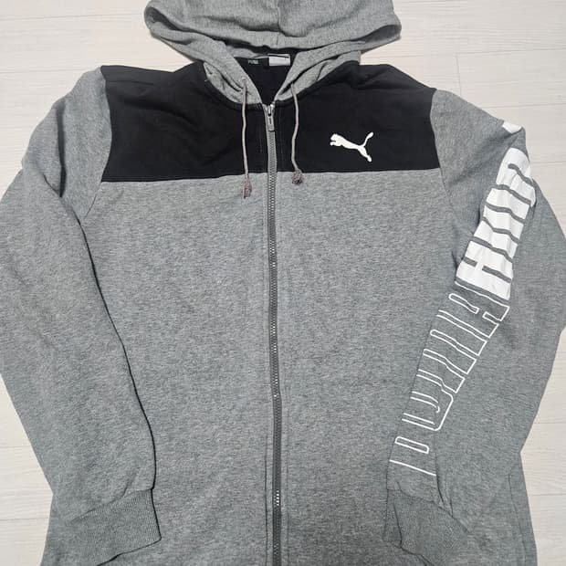푸마 그레이 블랙 컬러블록 후드집업