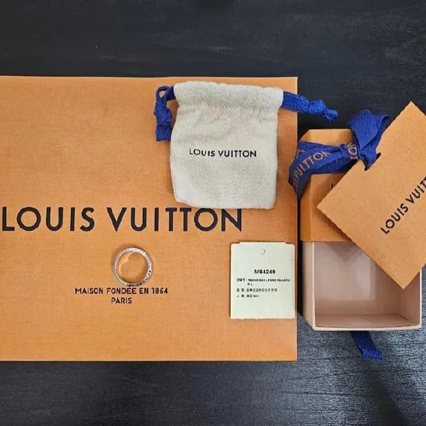 루이비통 로시느 링 반지 L 