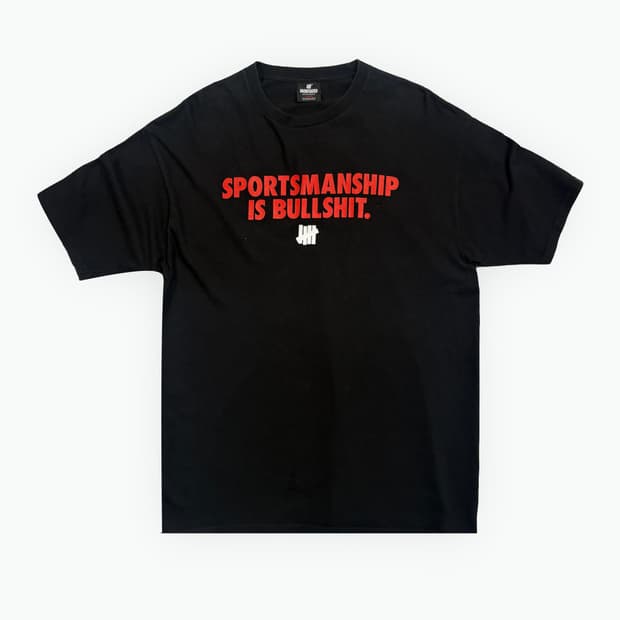 [L] UNDEFEATED SPORTSMANSHIP T-shirt