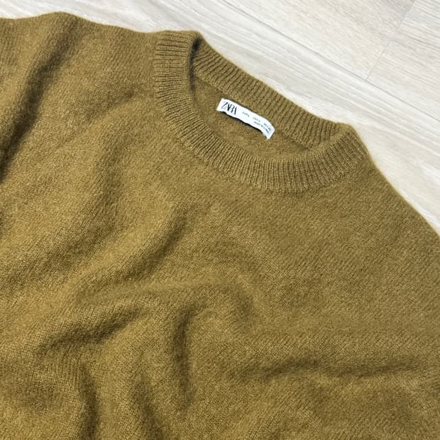 [새상품] 자라 캐시미어97% (울3%) 니트