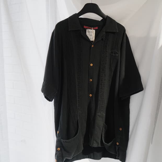 Leh guayabera shirt 