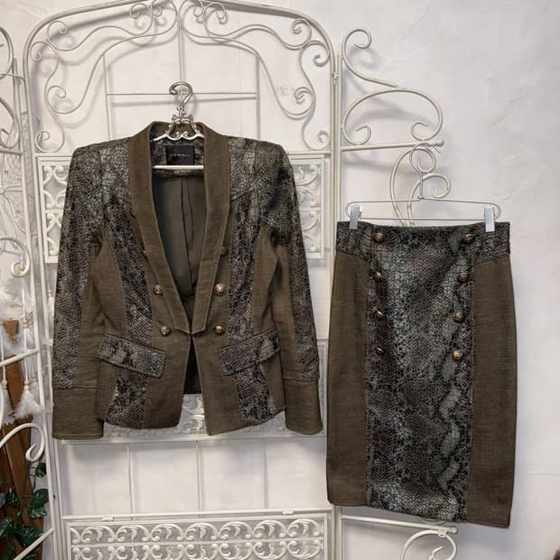 Jessi Newyork khaki python button setup 